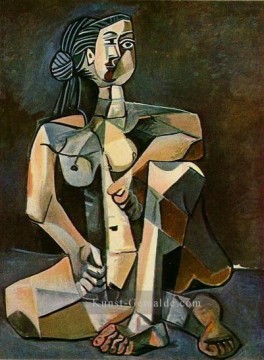  pie - Frau nackt accroupie 1956 kubist Pablo Picasso